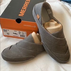 Merrell Indie Slip on Canvas shoes, size 11
